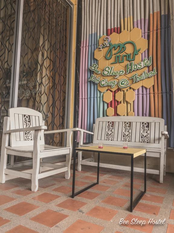 Bee Sleep Hostel Koh Chang Klong Prao Beach Exterior photo
